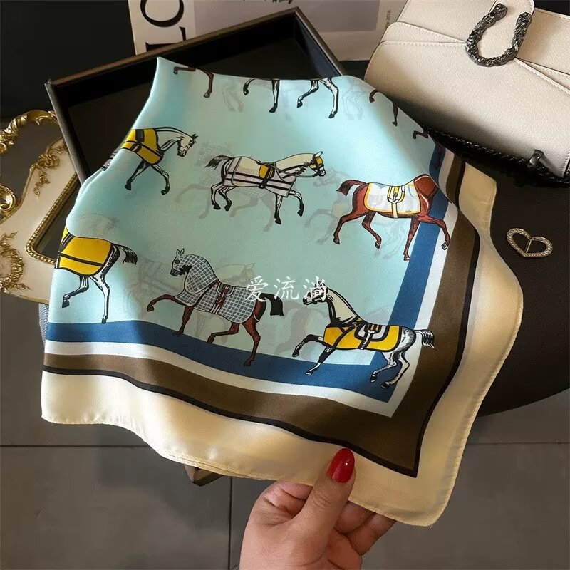 Szalik damski kwadratowy 70 cm – Ascot Neck Scarf recenzja i cena